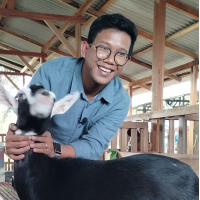 uploads/editorial/sahabat_petani/ahmad-muzaki-493762c4c018d91.jpg