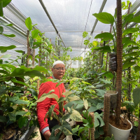 uploads/editorial/sahabat_petani/sayuti-1967003492bbbee.jpeg
