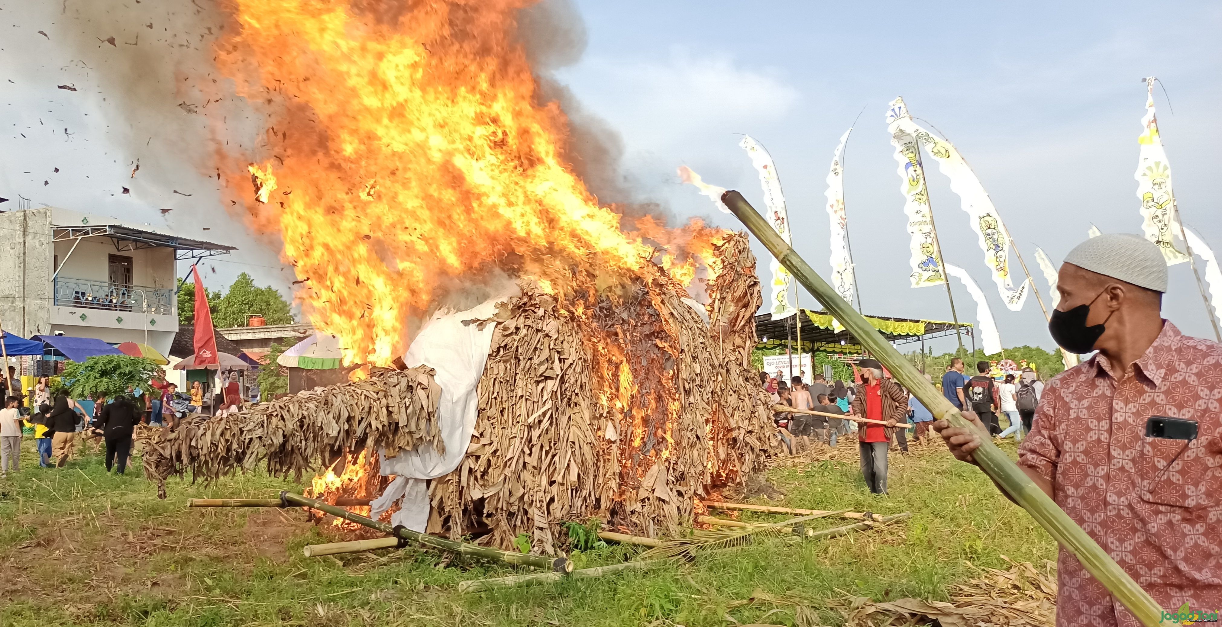 Ritual pengendalian hama pertanian di Desa Delanggu, Klaten, Jawa Tengah