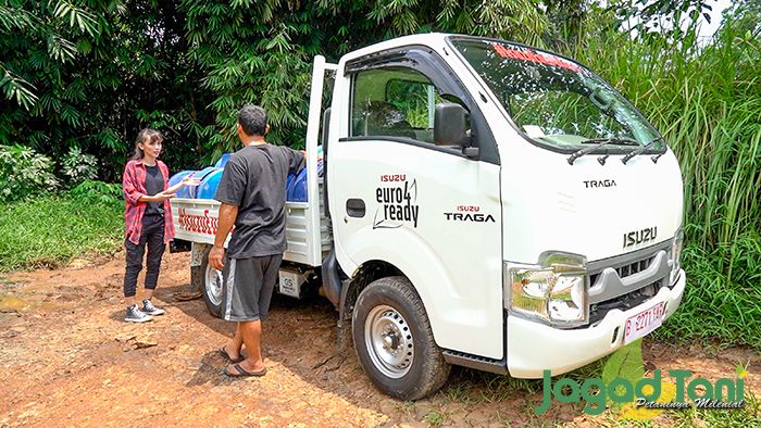 Daya tampung isuzu Traga