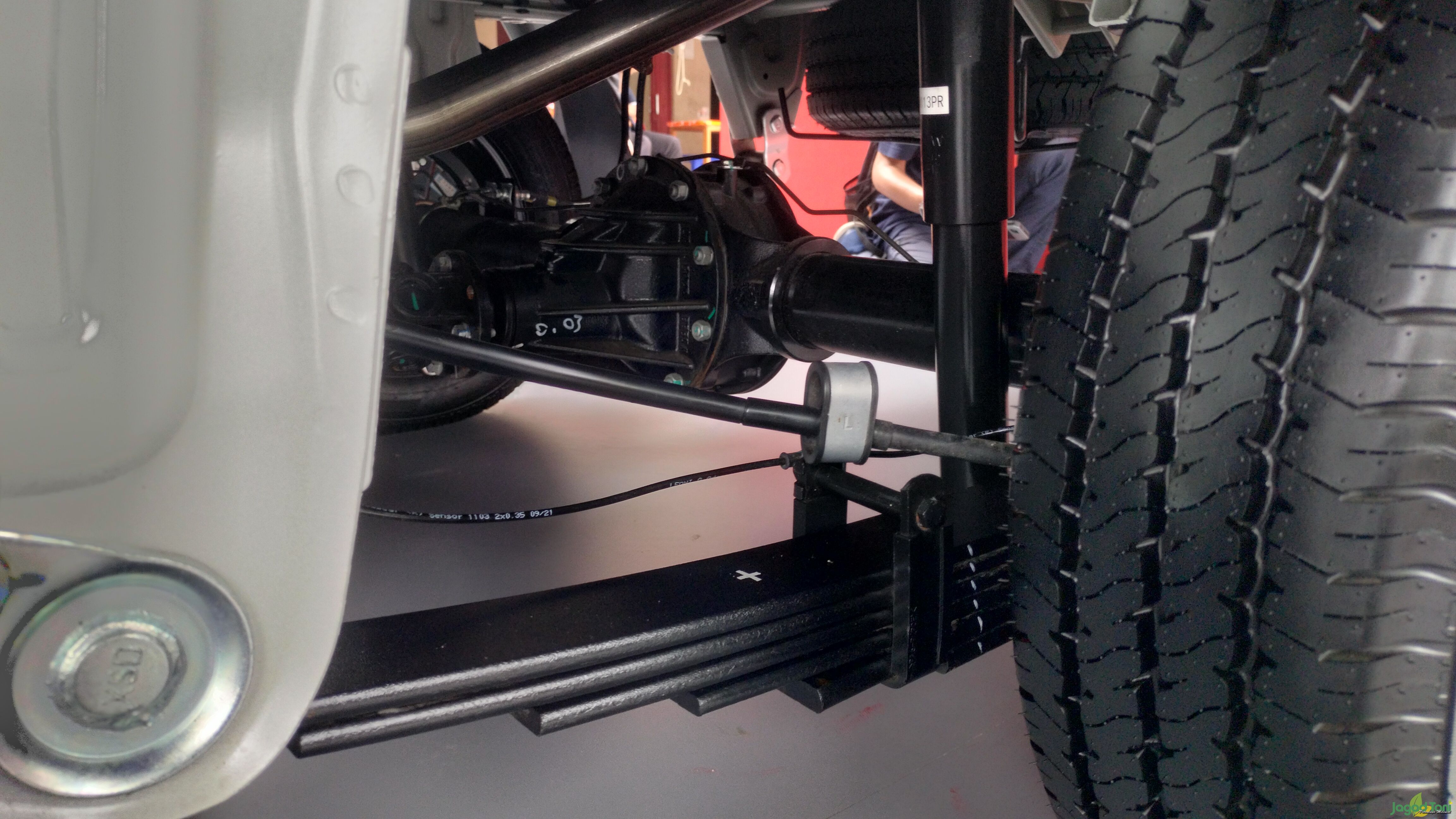 Suspensi Wuling Formo Max 