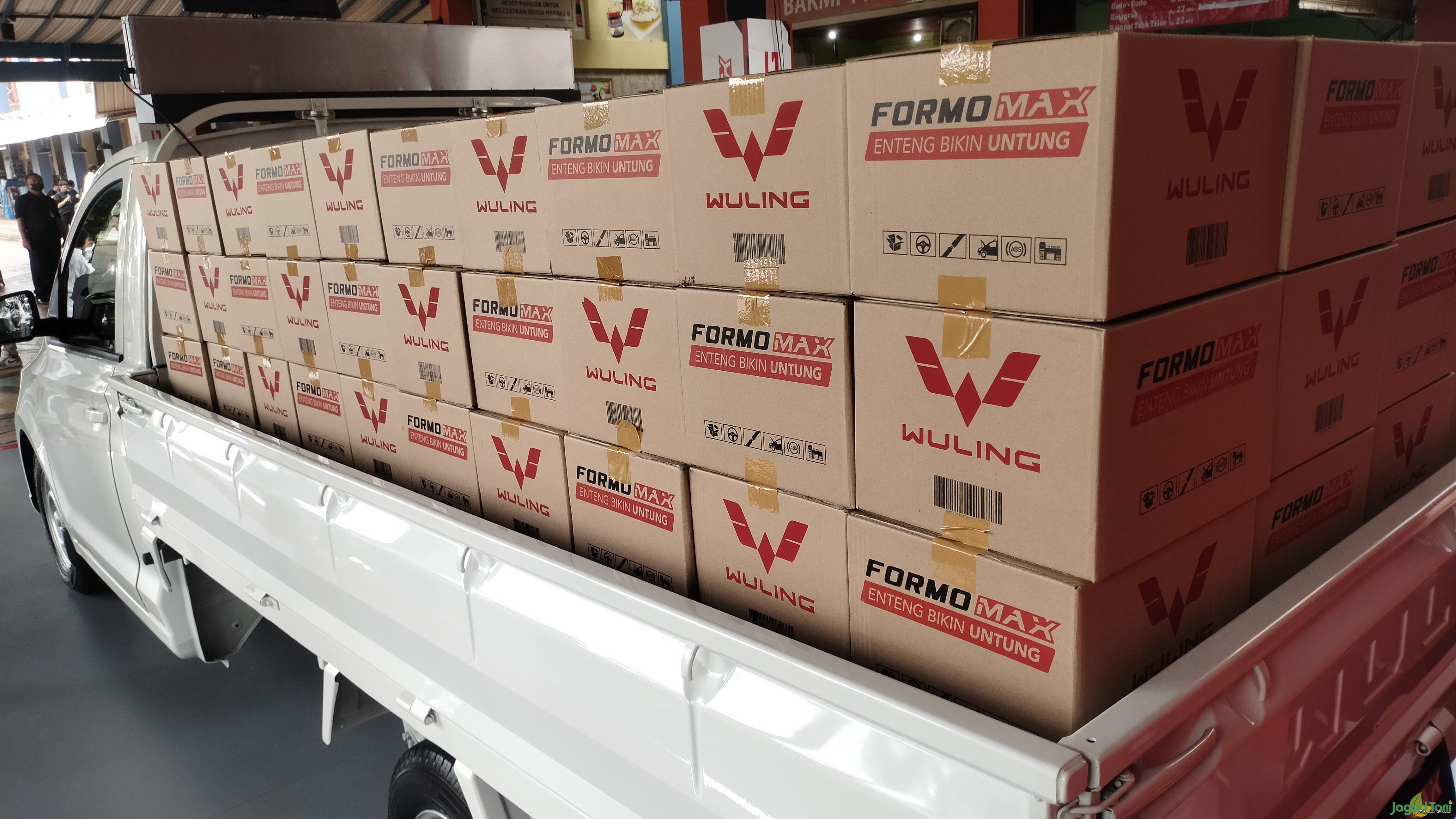 Kargo Wuling Formo Max 
