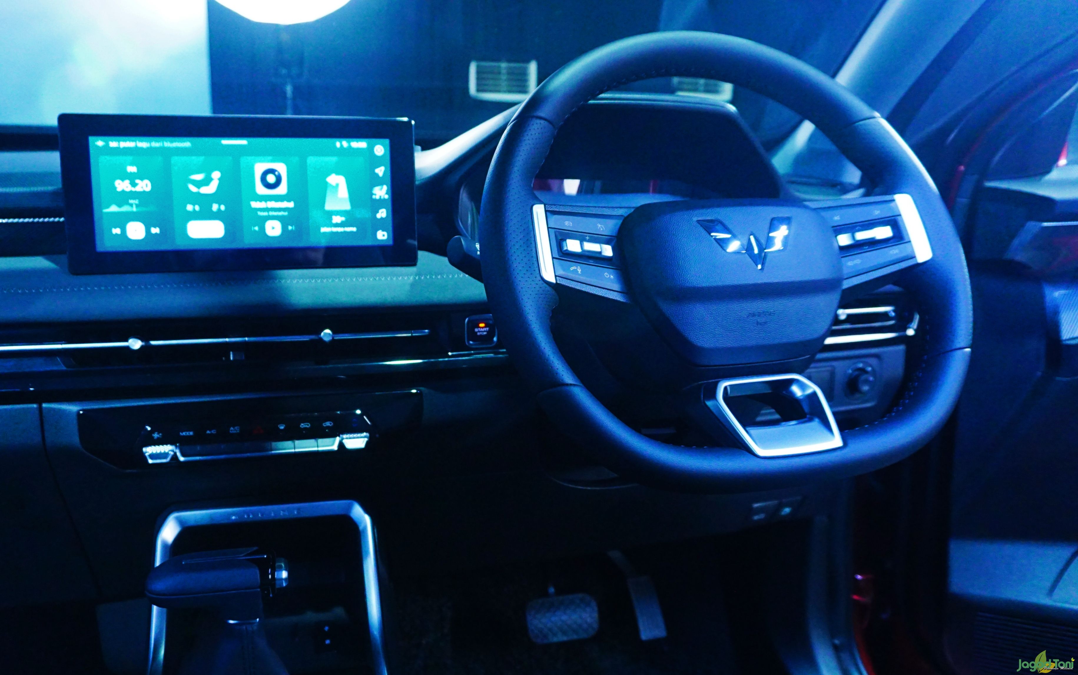 Interior Wuling Alvez 