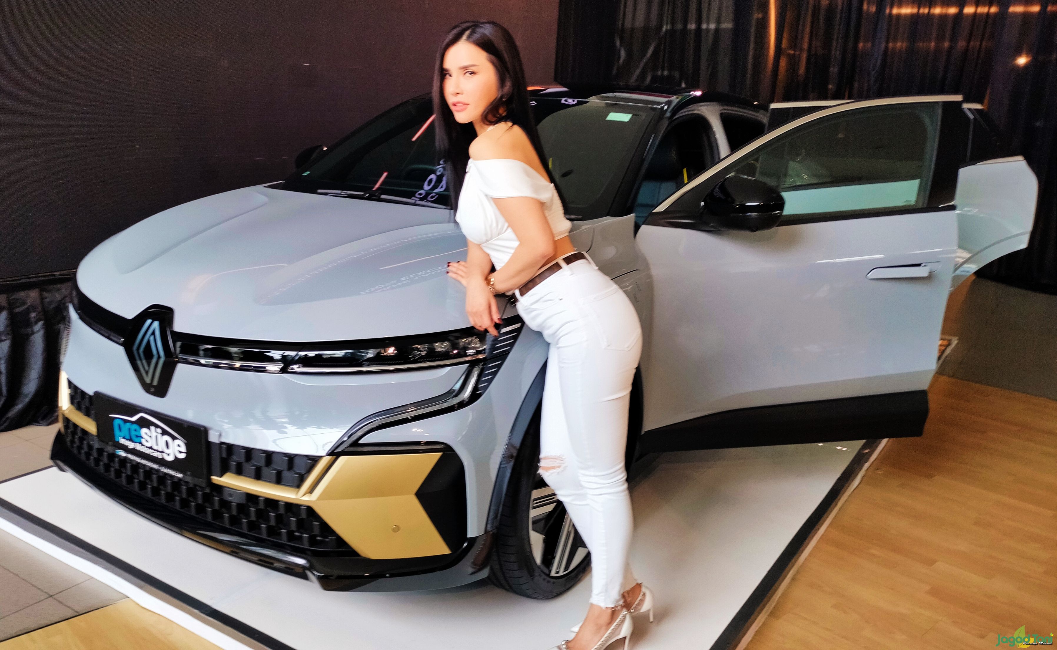 Prestige Renault Luncurkan Mobil Ramah Lingkungan
