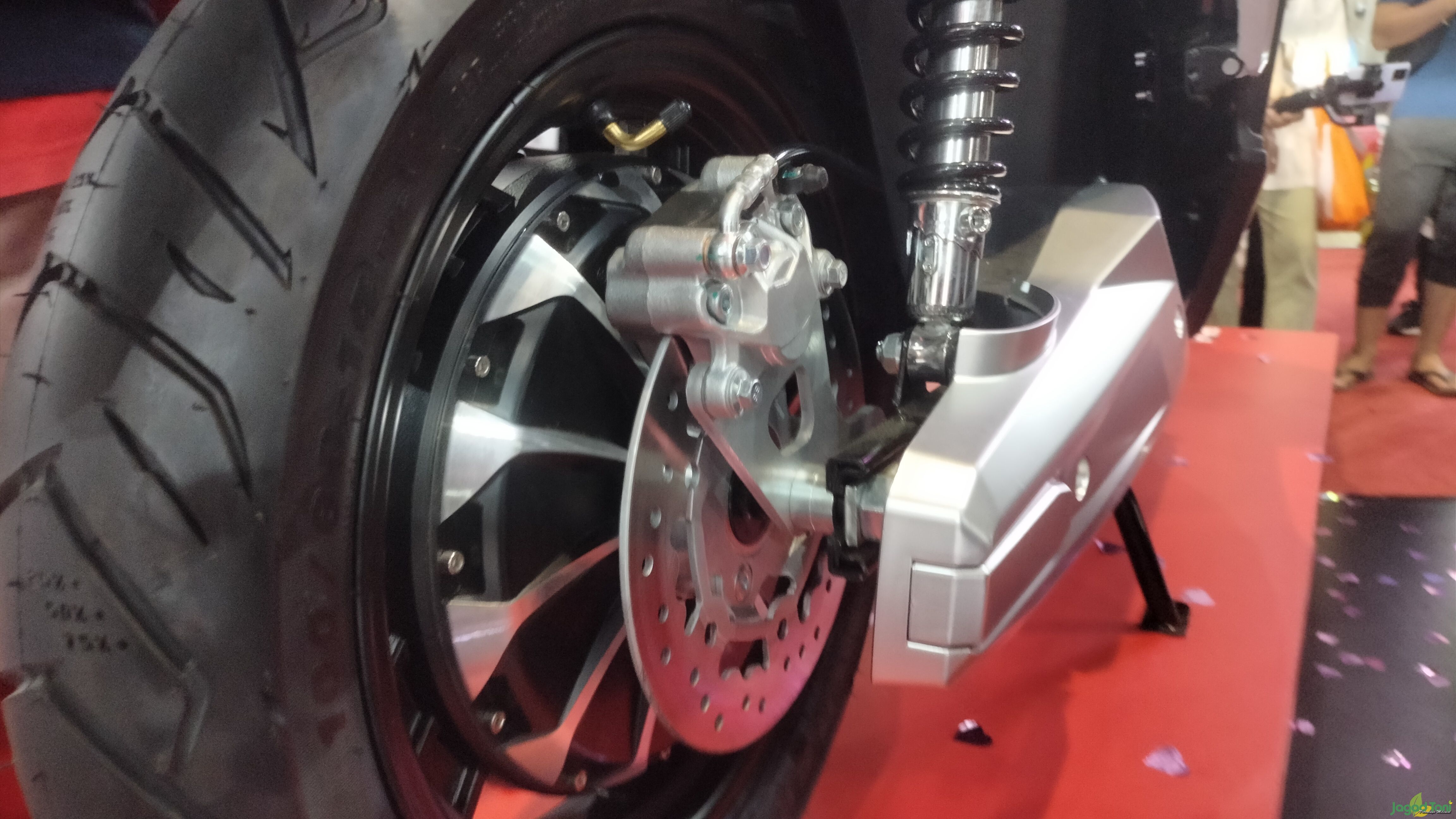 Motor Listrik Pacific Whizz