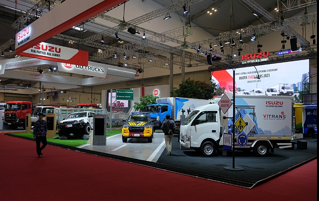 Isuzu Catatkan Penjualan Positif Dalam GIIAS 2023