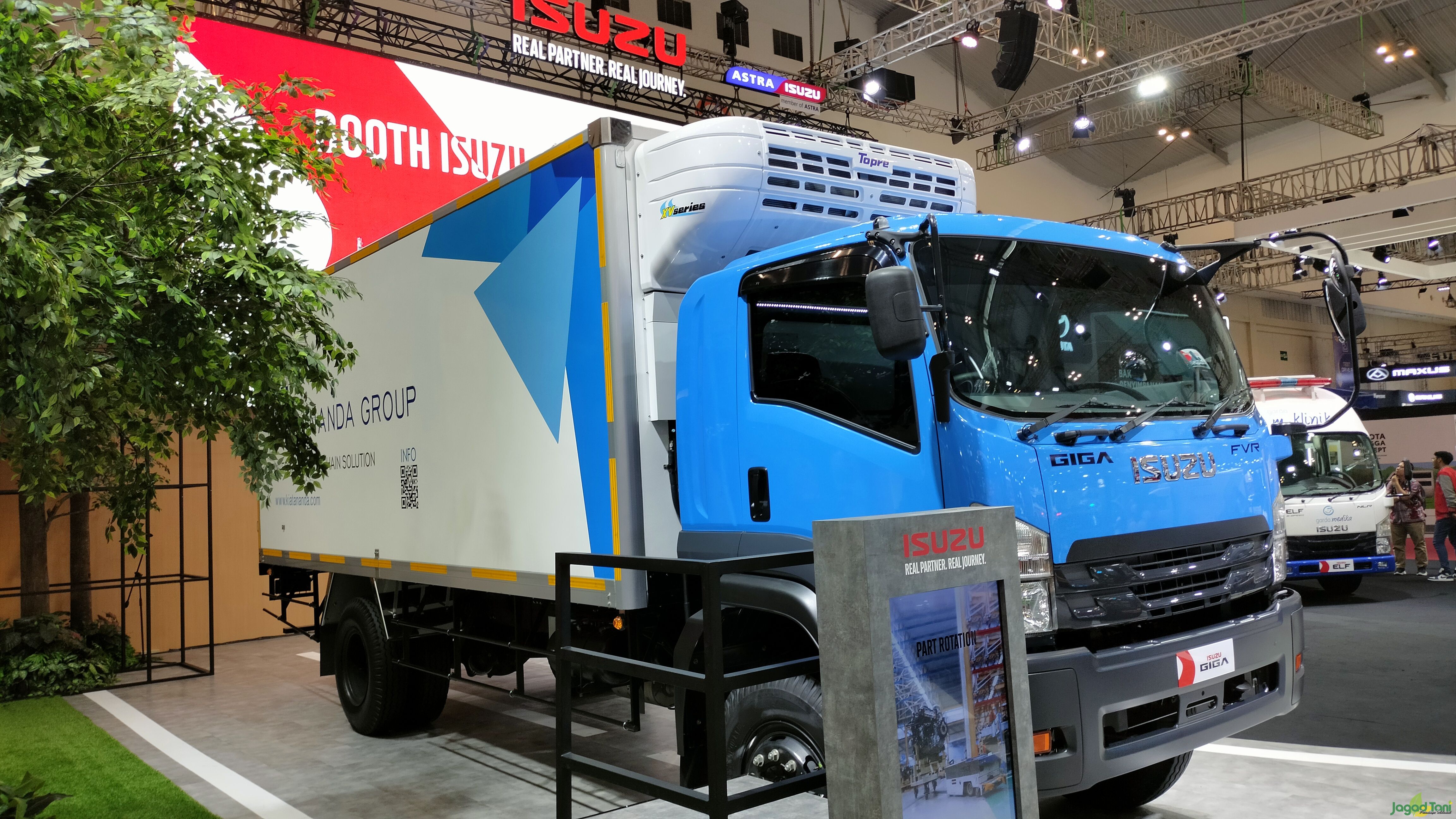 Isuzu Giga Refrigerator 