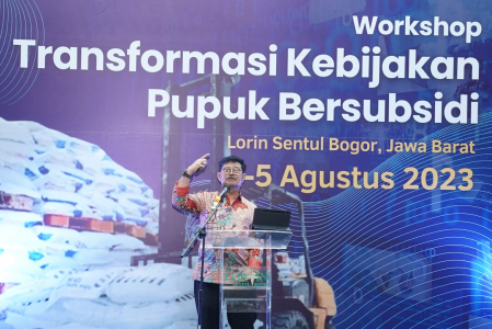 Mentan Minta Akses Pupuk Dipermudah Untuk Petani