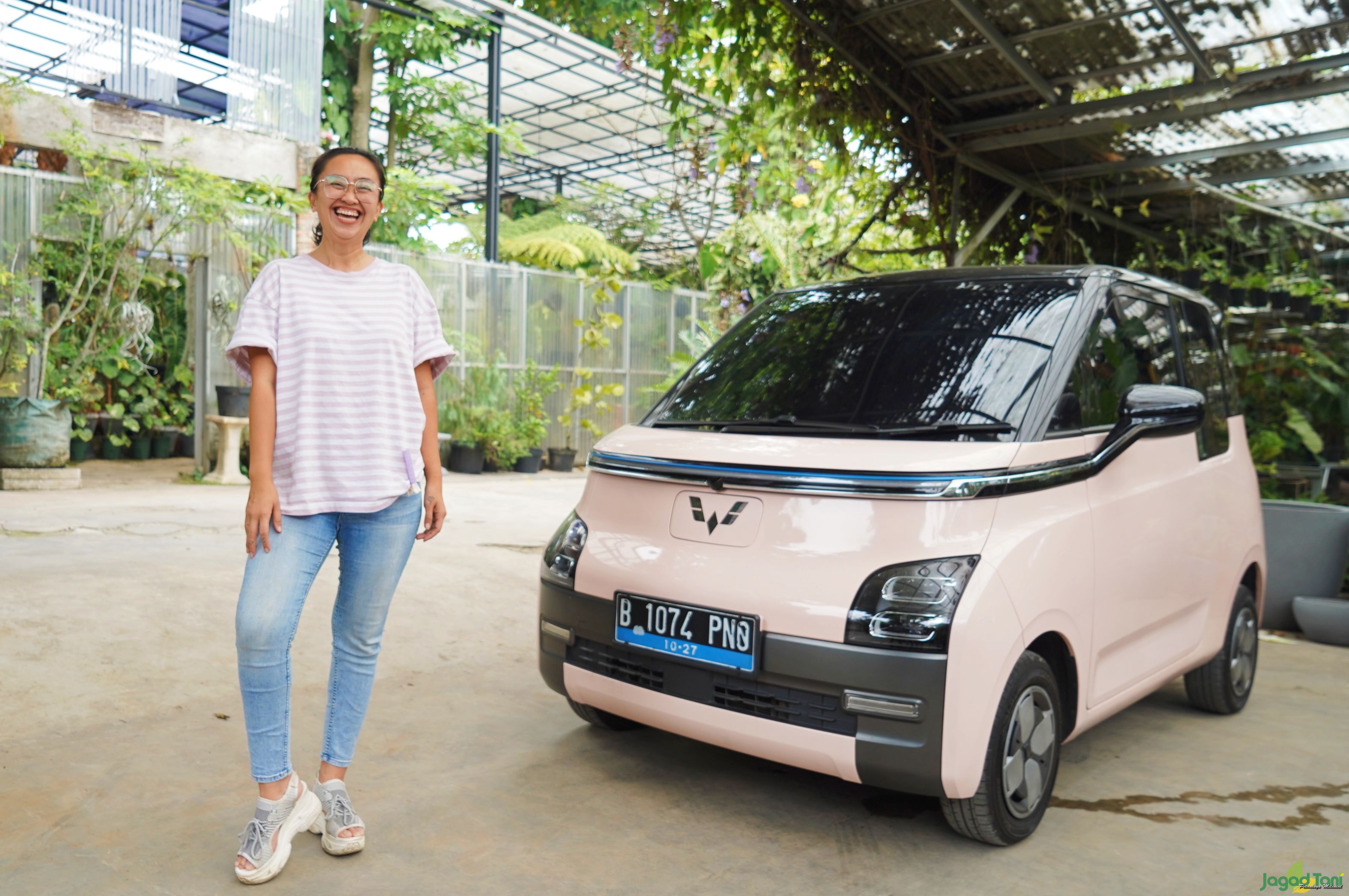 Praktis dan Ramah Lingkungan, Wuling Air ev Menjadi Pilihan Mobilitas SK Garden 