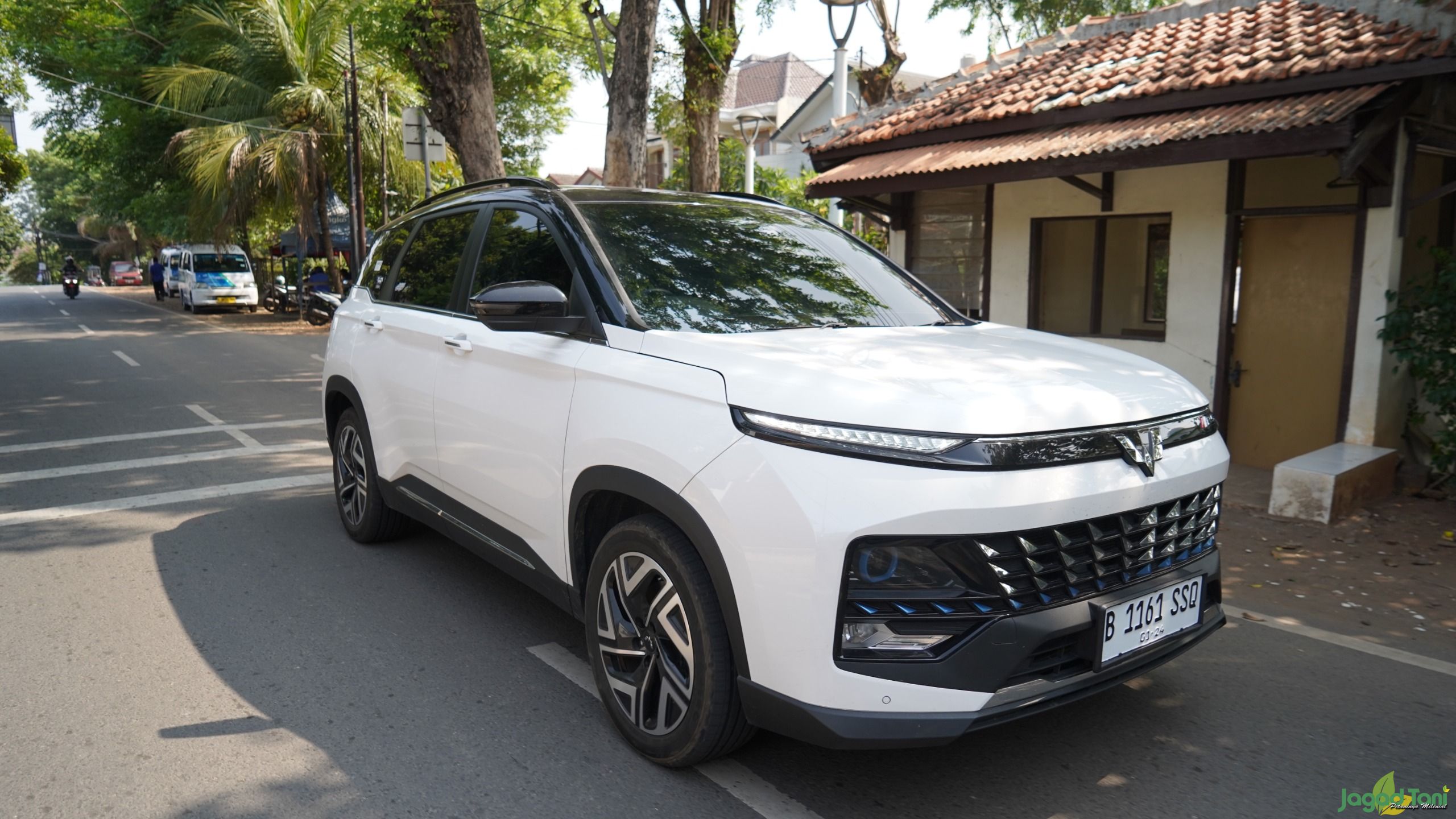 Wuling New Almaz RS