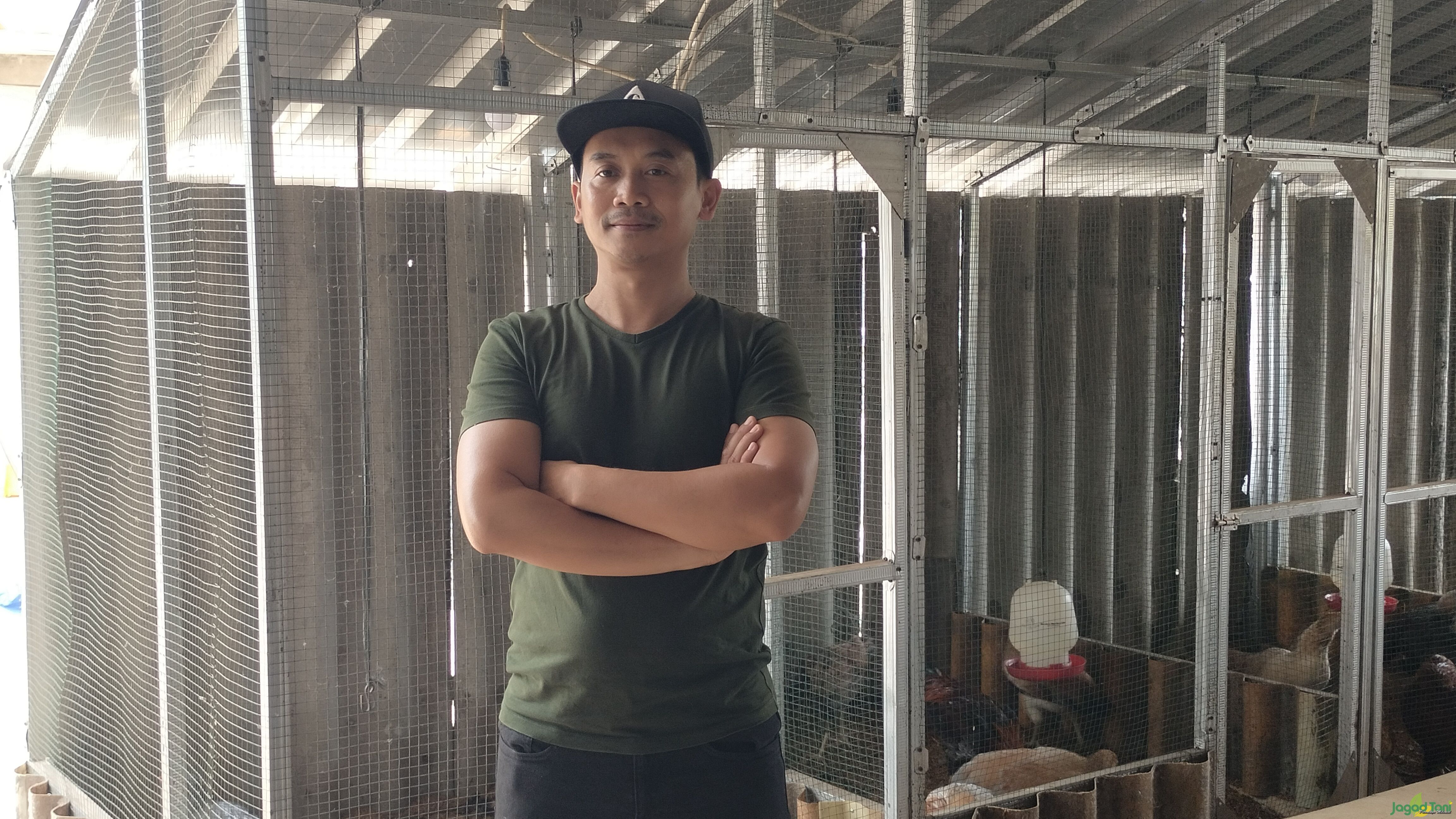 Aris Akhmadi pemilik Holly Farm 