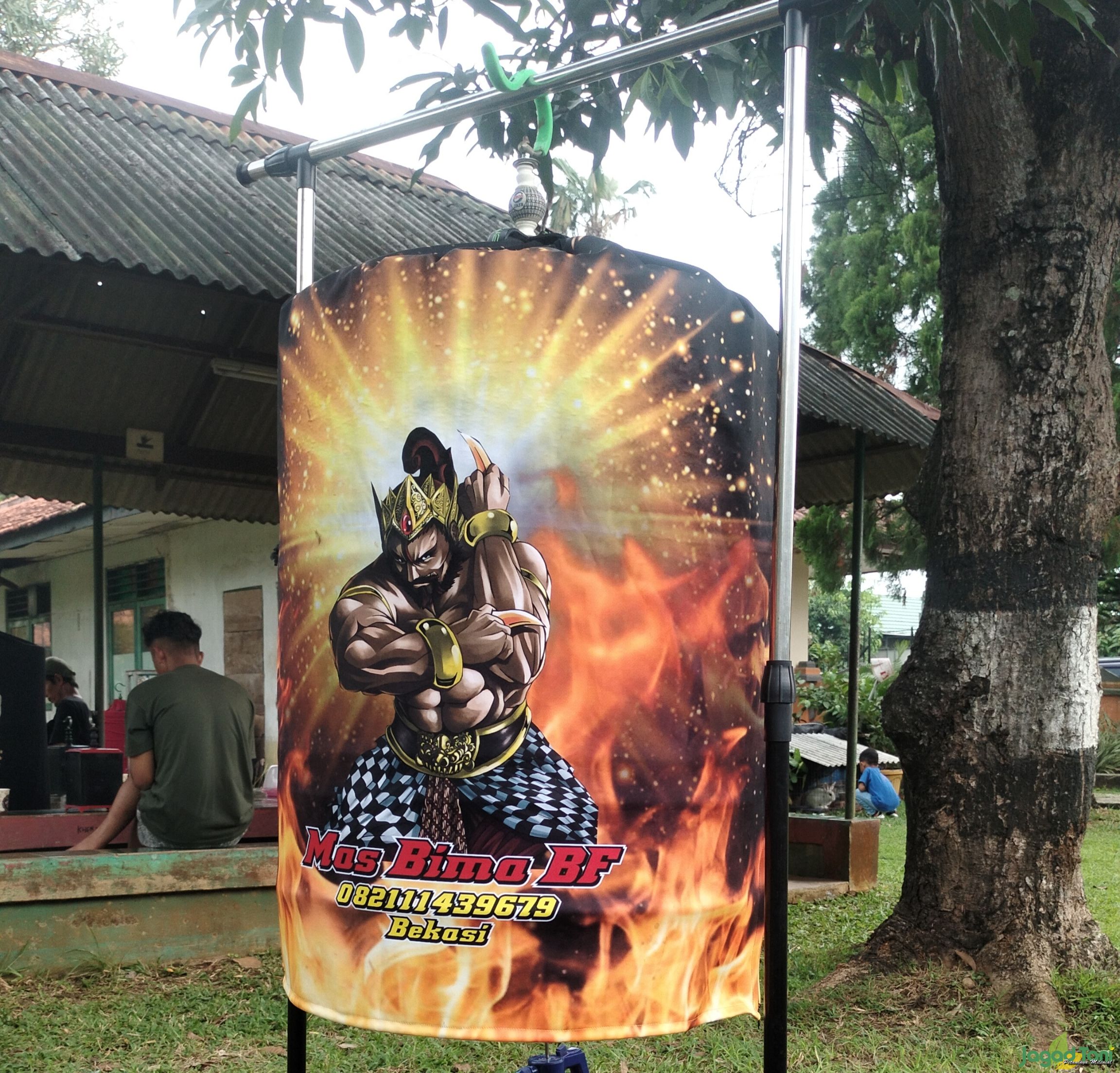 Kerodong burung jadi identitas komunitas dan penambah nilai estetika