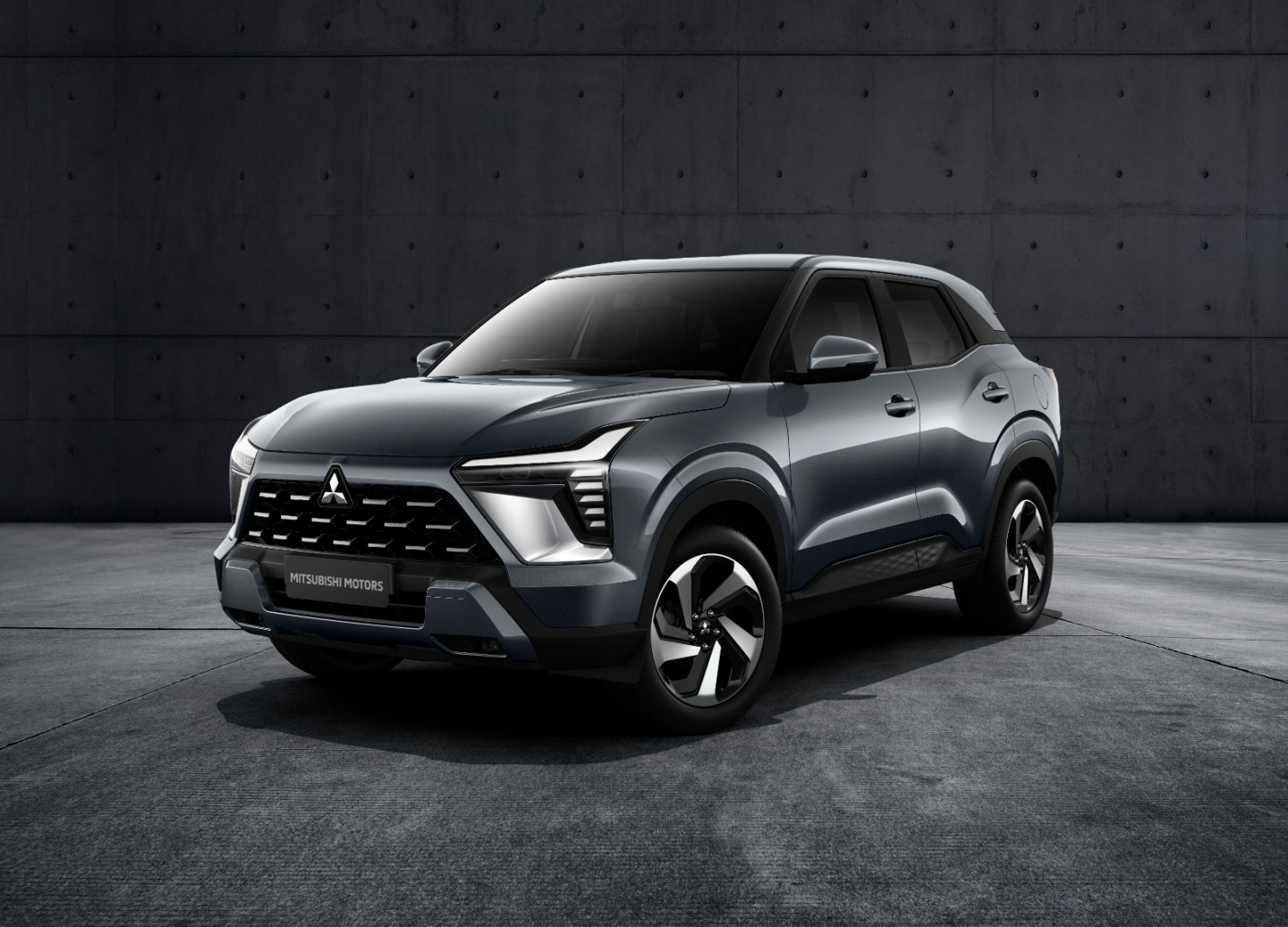 Mitsubishi XFORCE 