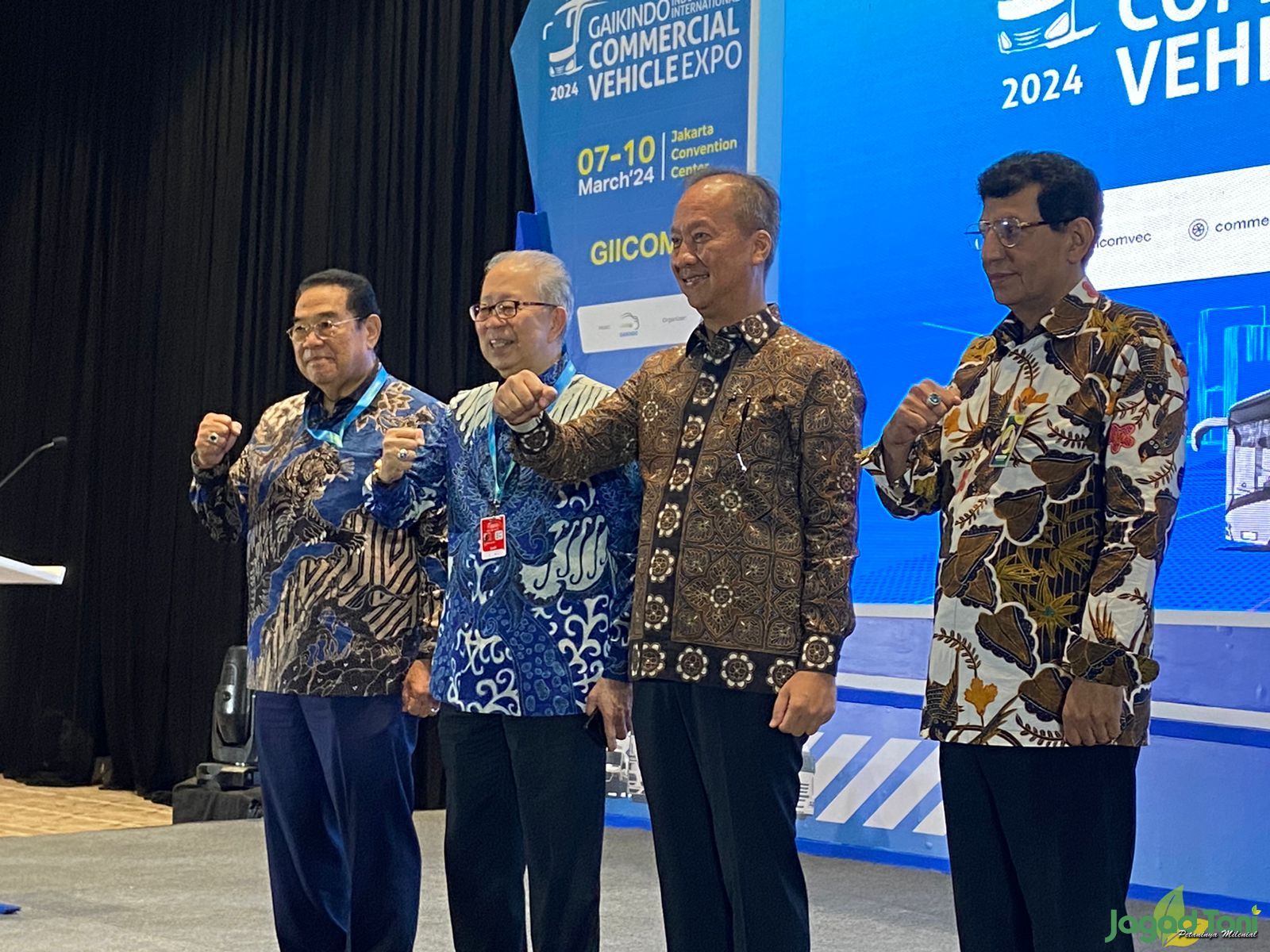 Pameran Kendaraan Komersial GIICOMVEC 2024 resmi dibuka