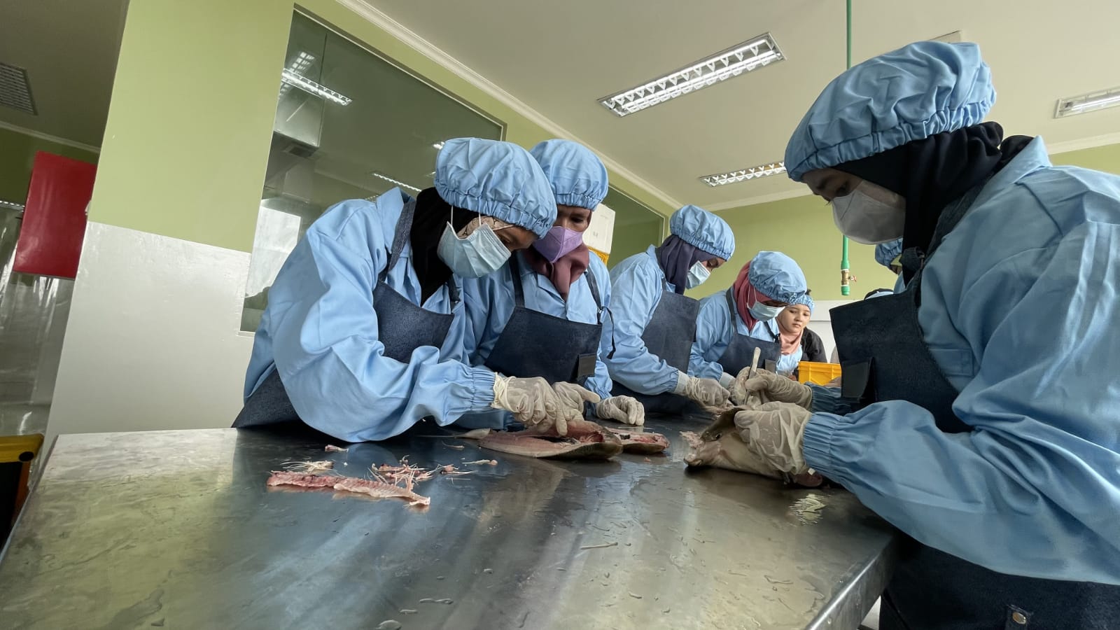  UPI Bandeng Cabut Duri dan Presto meningkatkan nilai tambah ikan Bandeng 