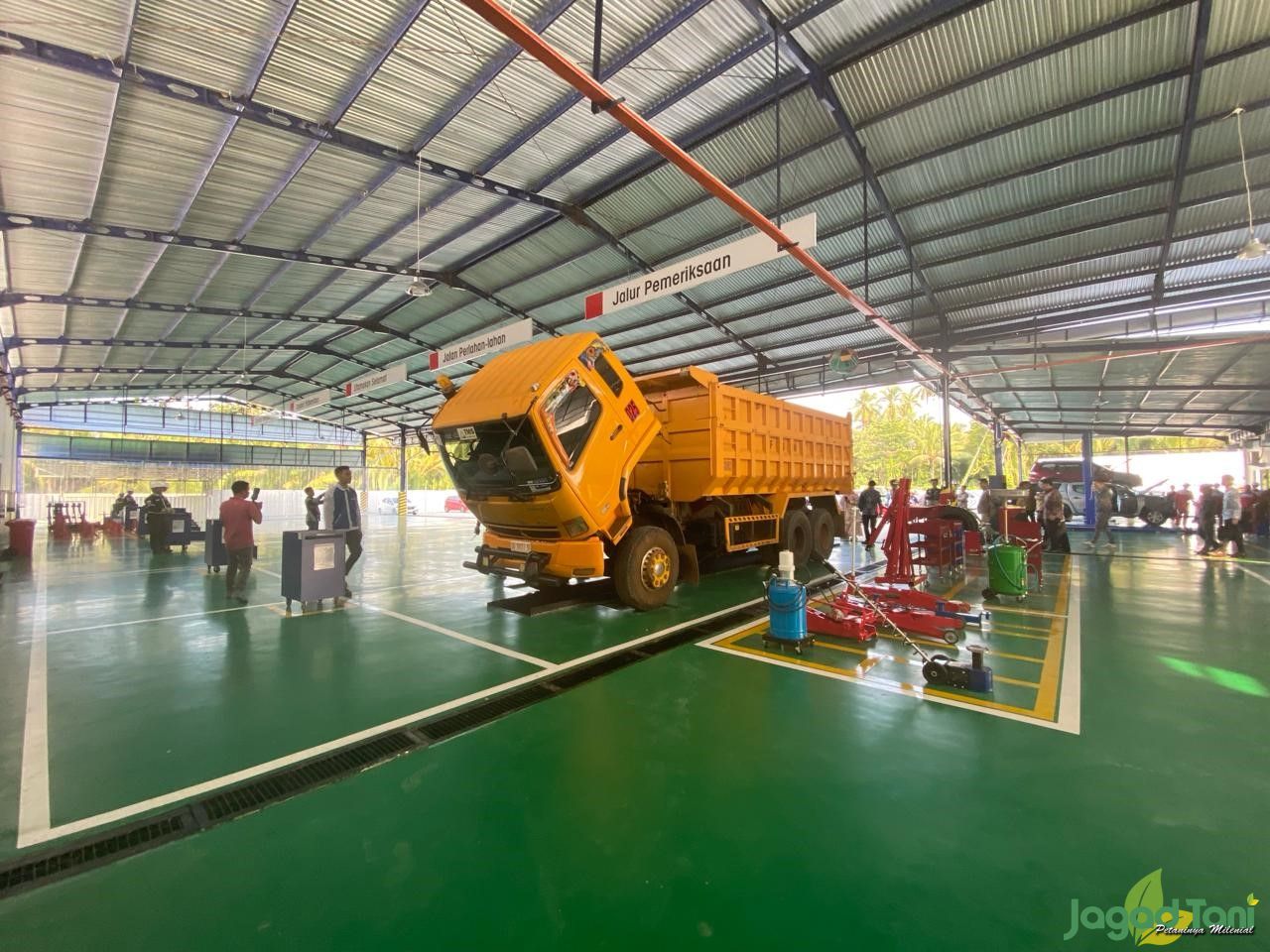 Jaringan Dealer Mitsubishi Fuso