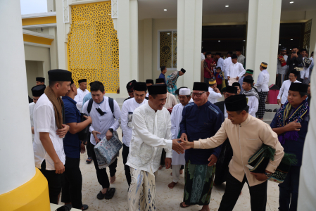 Mentan Andi Amran Sulaiman merayakan lebaran 