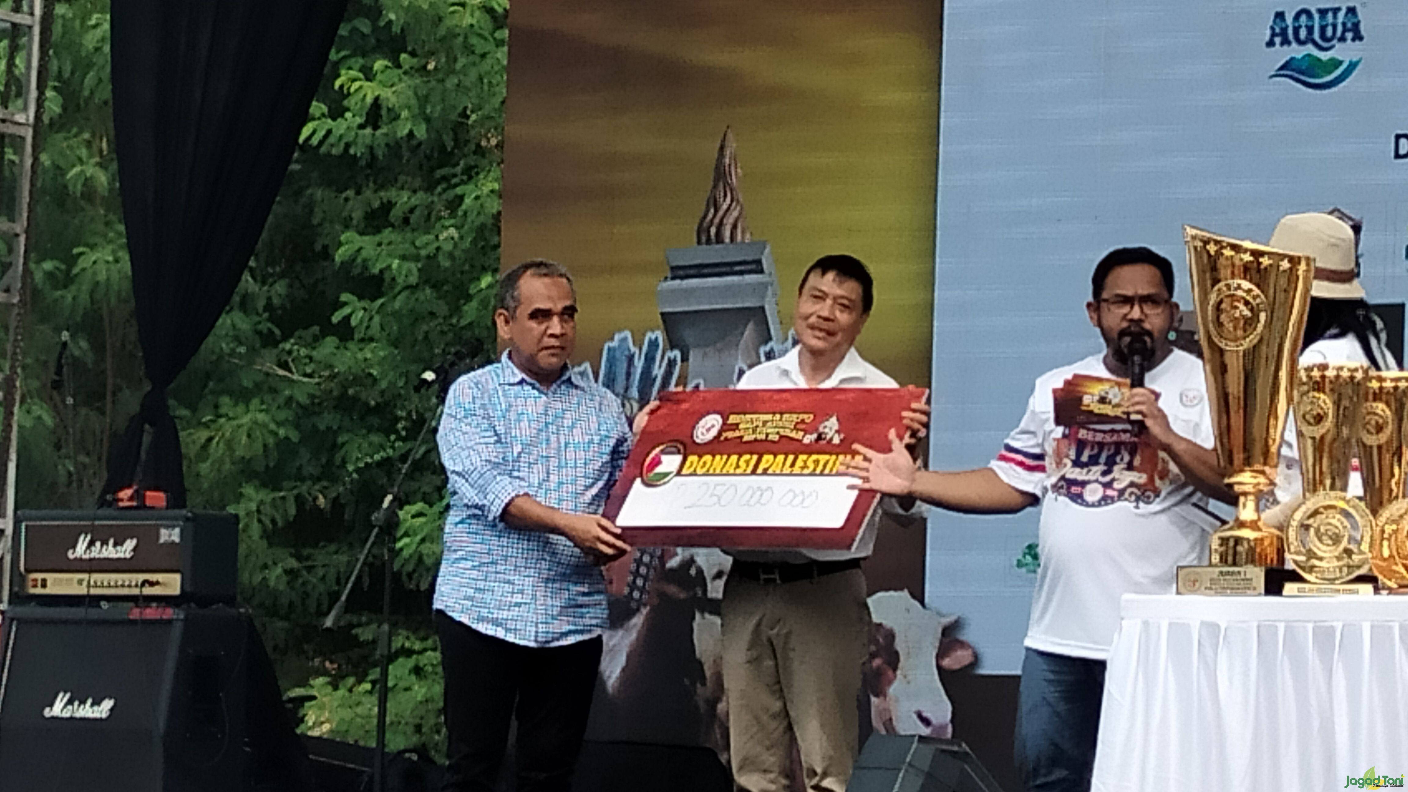 Lelang sapi senilai Rp250 juta pada kontes sapi APPSI 