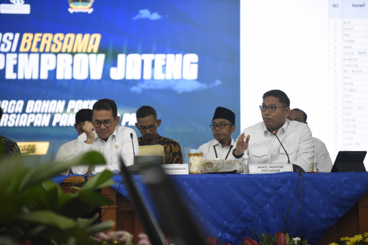 Wamentan Sudaryon berharap Jateng Jadi Contoh Industri Padi Nasional