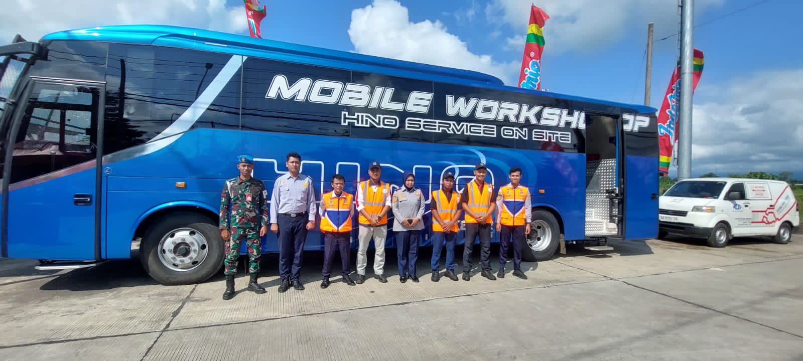 Hino Perkuat Dukungan Operasional Pelanggan di Masa Lebaran 
