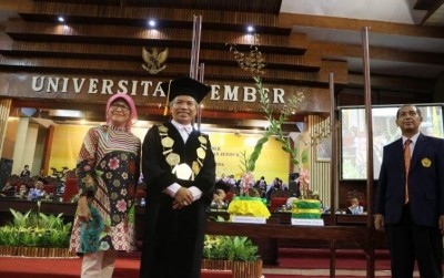uploads/news/2019/11/unej-luncurkan-dua-anggrek-94679a8991aa8dc_400.jpg