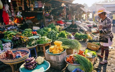 uploads/news/2020/04/gencar-pasar-online-saat-21071006c456608_400.jpg