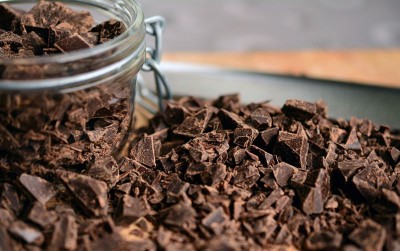 uploads/news/2020/08/khasiat-cokelat-untuk-kesehatan-30260230d8106ea_400.jpg