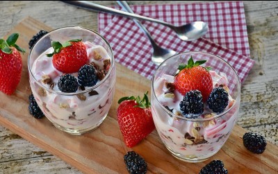 uploads/news/2020/08/mengolah-stroberi-menjadi-dessert-513120f77b31e31_400.jpg