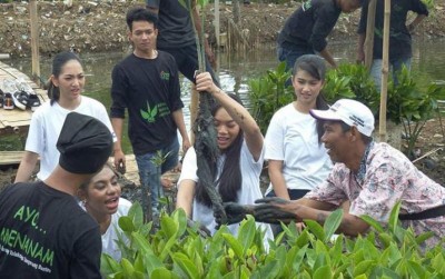 uploads/news/2020/10/edukasi-mangrove-demi-masa-56366532e1310e9_400.jpg