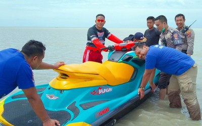 uploads/news/2021/02/persiapan-keamanan-laut-lampu-44297b1e4d2e93c_400.jpg