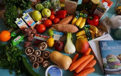 uploads/news/2021/04/memilih-nutrisi-tepat-saat-49681e74ab59dcb_400.jpg