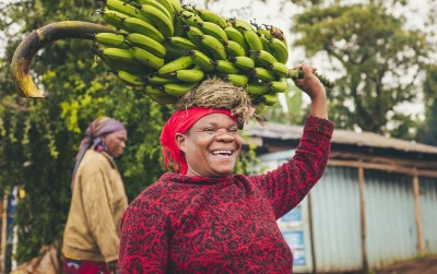 uploads/news/2021/05/inilah-pisang-terbesar-di-27899886eb144a4_400.jpg