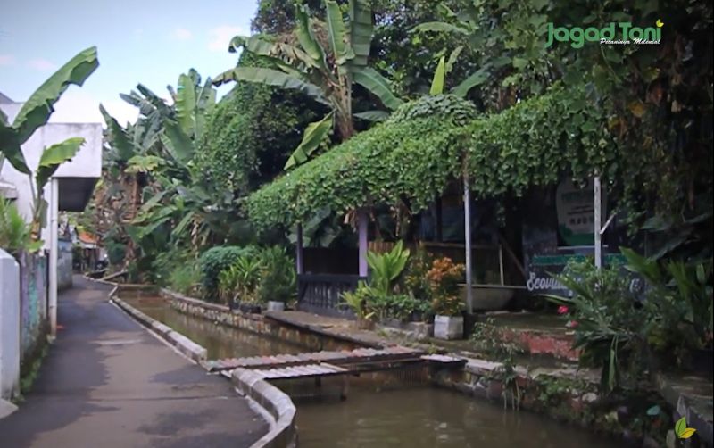 uploads/news/2021/05/keramba-ciawi-terkenal-sampai-1258380fb8231d0.jpg