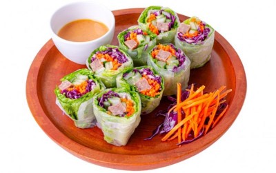 uploads/news/2021/05/pilihan-salad-untuk-seimbangkan-8404611632f68e5_400.jpg