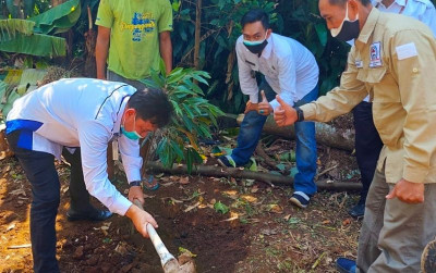 uploads/news/2021/08/mengembalikan-kejayaan-durian-rancamaya-64217aaa573d201_400.jpg