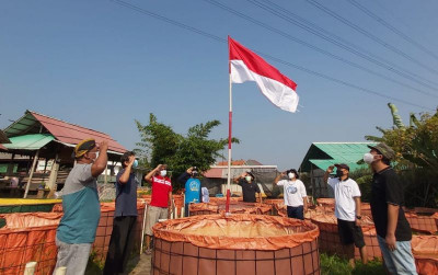 uploads/news/2021/08/semangat-petani-upacara-hut-736477f53d2874c_400.jpg