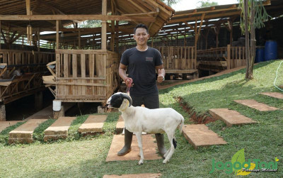 uploads/news/2021/10/kisah-marketing-bank-jadi-4865872f57efdaa_400.jpg