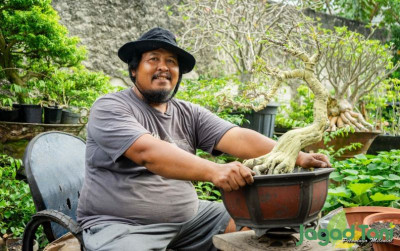 uploads/news/2021/11/mantan-supranatural-sukses-jadi-5129257461ca6ce_400.jpg