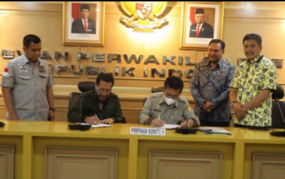uploads/news/2022/02/dana-kur-jadi-pendongkrak-39554a5dea3e2cb_400.jpg