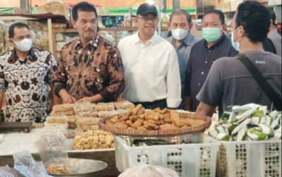 uploads/news/2022/04/stok-pangan-lebaran-jawa-17004a35d042e65_400.jpg