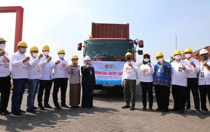 uploads/news/2022/07/2-02-juta-ton-hasil-319925ebb99e0d9.jpeg