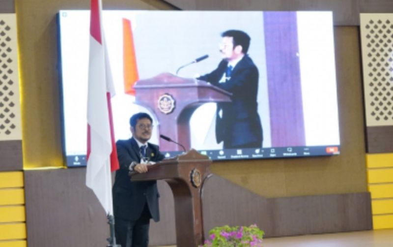 uploads/news/2022/07/mentan-berikan-kuliah-umum-98911caa9649b7f.jpg