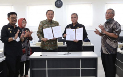 uploads/news/2022/07/mentan-syl-gandeng-swasta-9007260701cd295_400.jpg