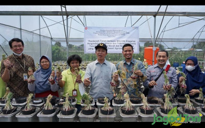 uploads/news/2022/09/kolaborasi-daya-produksi-bawang-768054d892d0d8c_400.jpg