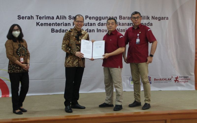 uploads/news/2022/10/aset-penelitian-kkp-diserahkan-93160a01f1f8e55.jpeg