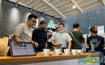 uploads/news/2022/11/jacoweek-2022-event-kopi-859664cdb5f279b_400.jpeg