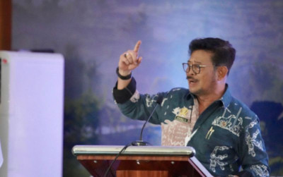 uploads/news/2023/02/petani-muda-miliki-peluang-387296f74e5a0f0_400.jpg