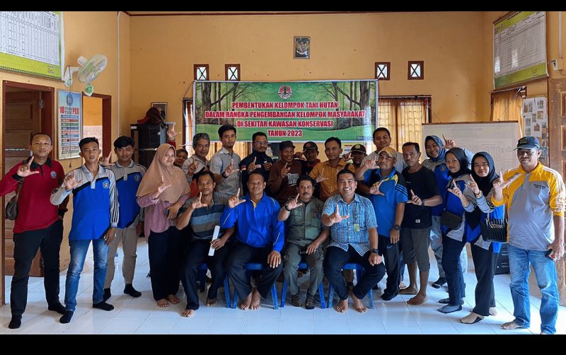 uploads/news/2023/03/pembentukan-dua-kelompok-tani-13850dd9ada2e2b.png