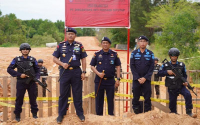 uploads/news/2023/07/merusak-mangrove-kkp-hentikan-79044d5213e4a16_400.jpeg