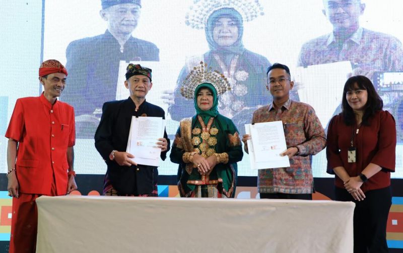 uploads/news/2023/08/digitalisasi-layanan-penjamin-mutu-900386fc07da96a.jpeg